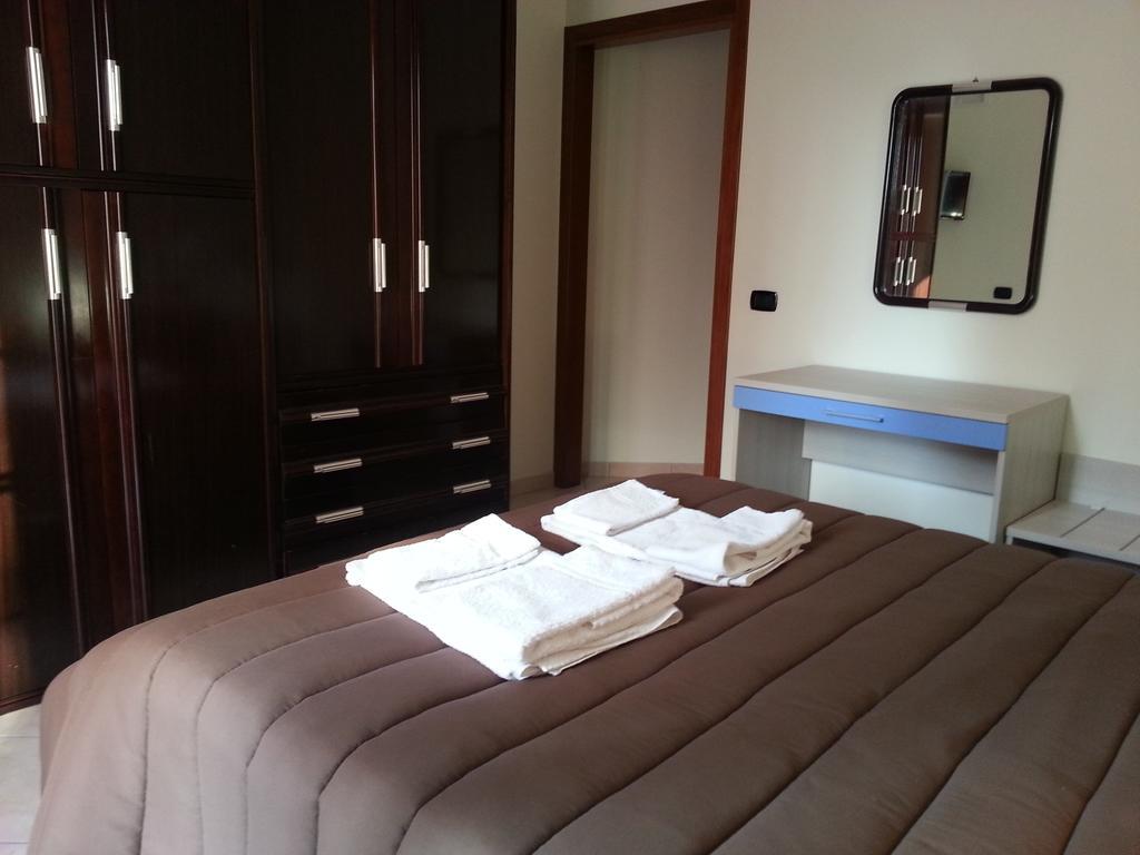 Il Girasole Formia Guesthouse Rooms Eksteriør bilde