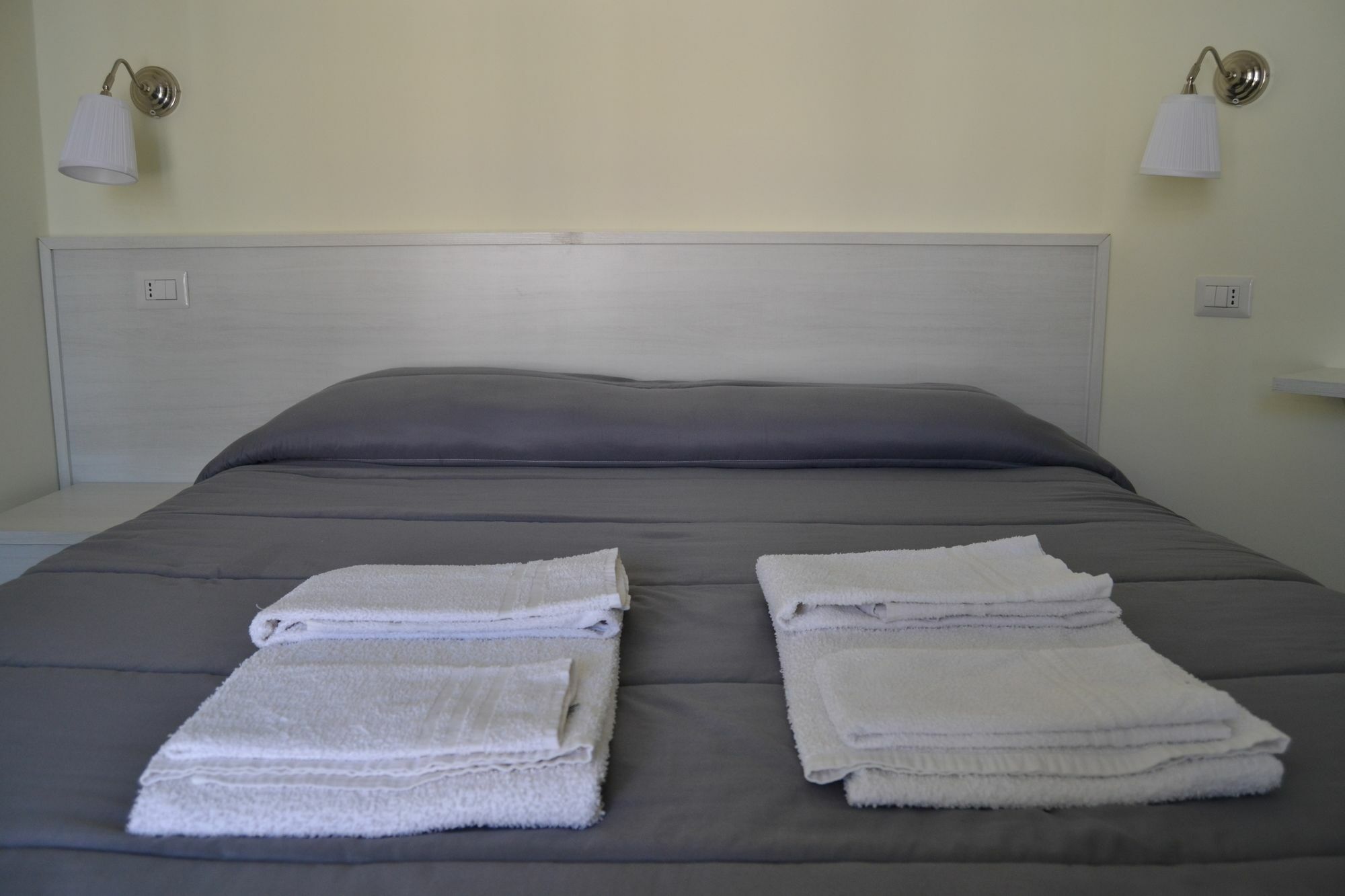 Il Girasole Formia Guesthouse Rooms Eksteriør bilde