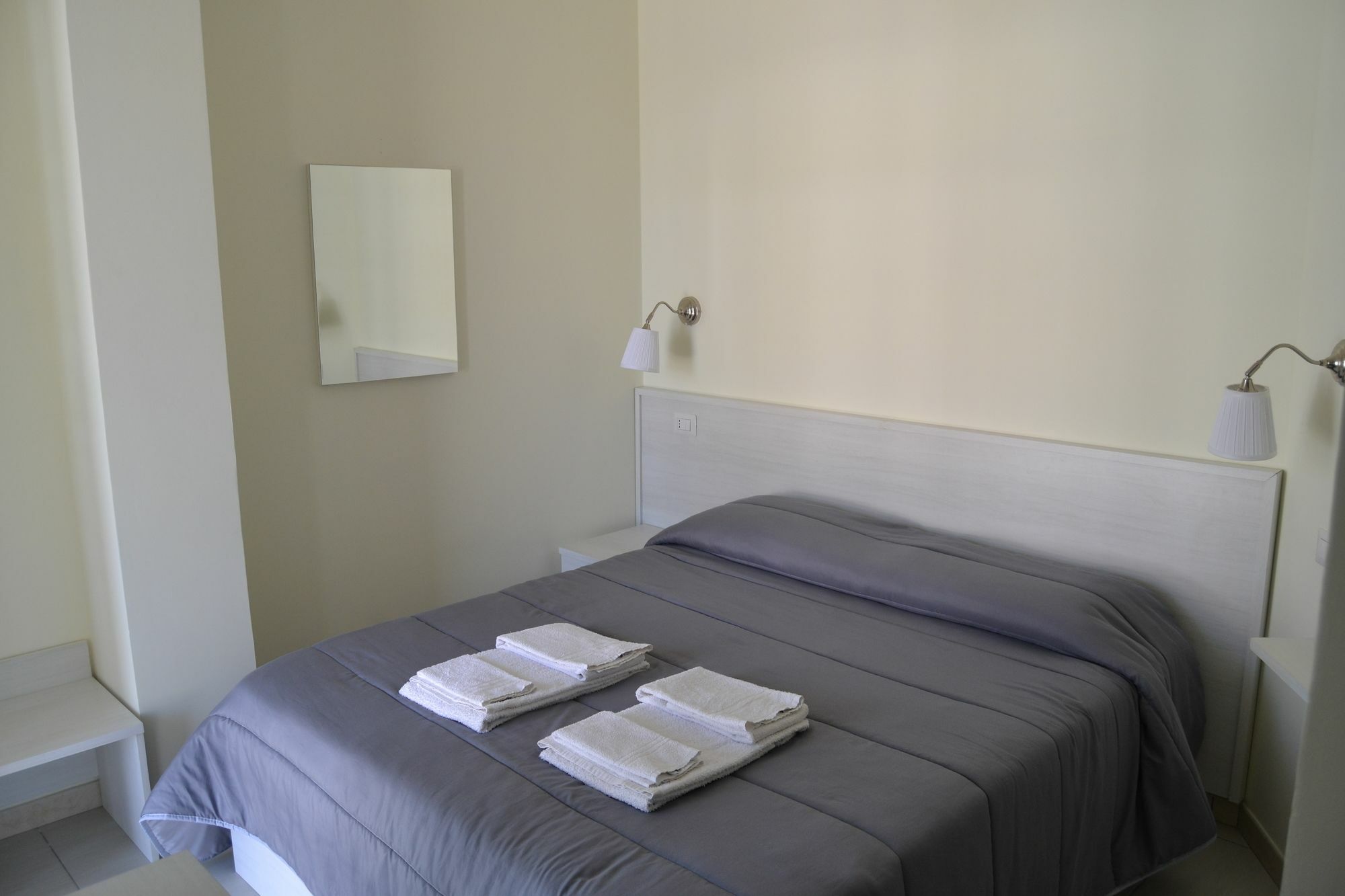 Il Girasole Formia Guesthouse Rooms Eksteriør bilde